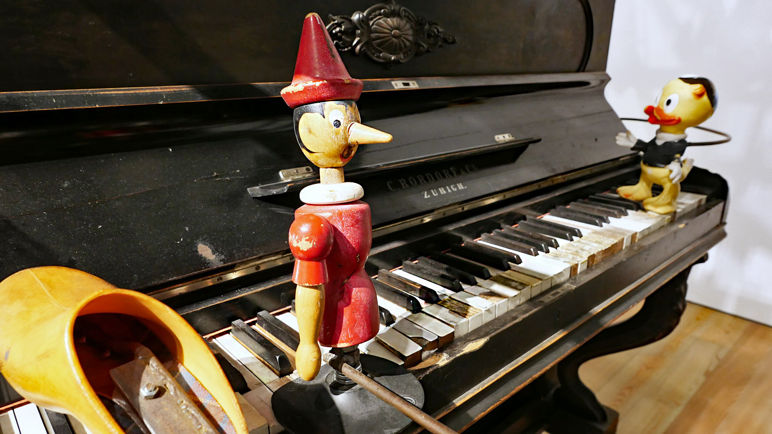 tingueli museum basel